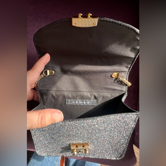 French Connection Glitter Bag with Gold chain Never used. - Picture 3 of 10